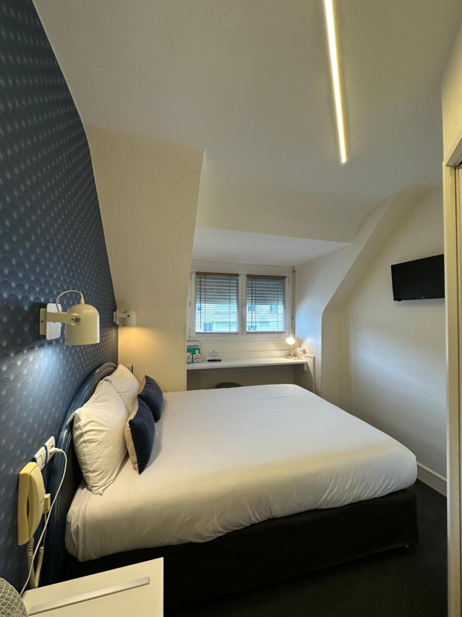 Hotel De Caen Rom bilde